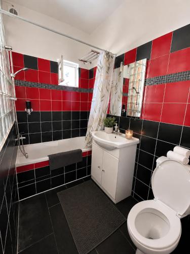 1BR Flat with Mezzanine Near Eiffel Tower & Metro