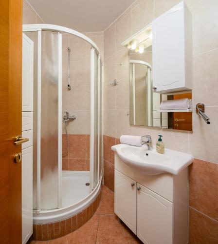 Adria Mare Apartments II