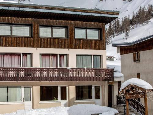 Appartement centre-ville, proche pistes, 10 pers, WiFi
