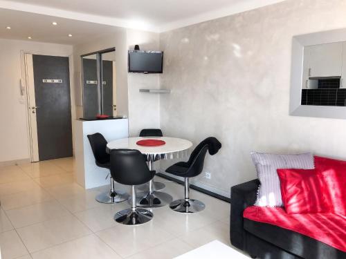 Appartement charmant à Cannes avec vue sur la mer, 33 m²