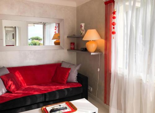 Appartement charmant à Cannes avec vue sur la mer, 33 m²