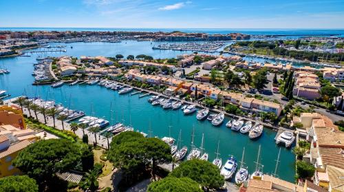 Studio fonctionnel à Agde, 30 m² avec jardin