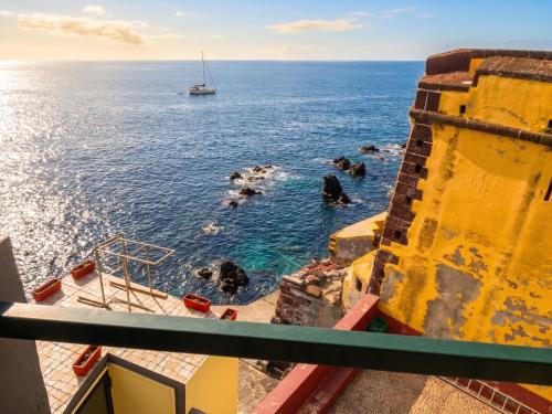 Cosy apartment in Funchal, sea and mountain views, 35 m²