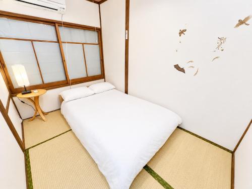 9人可能 黒門市場 けんちハウス