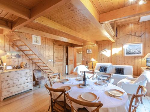 Bel appartement duplex pour 8, proche pistes à Chamonix avec wifi et parking