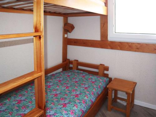 Studio cabine 4 personnes, balcon et accès direct pistes - FR-1-322-562