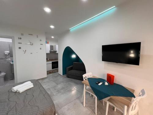 New studio apartment in the center