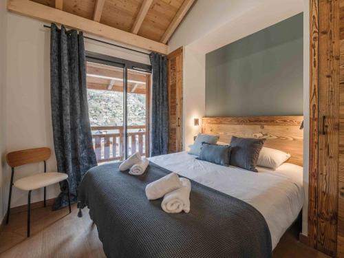 Appartement moderne, 5 chambres, au pied des pistes de Morzine, parking inclus