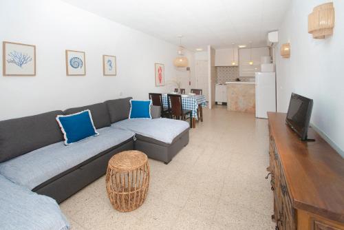 WELCS APARTAMENTO 406 EMP con vistas al canal