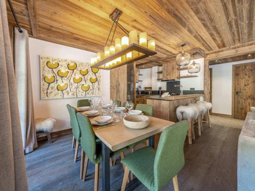 Luxueux appartement avec piscine, WiFi et parking à Val-d'Isère