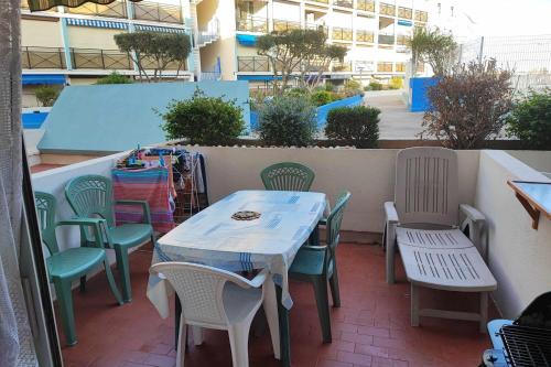 Lagon Azur Charmant studio avec piscine proche plage