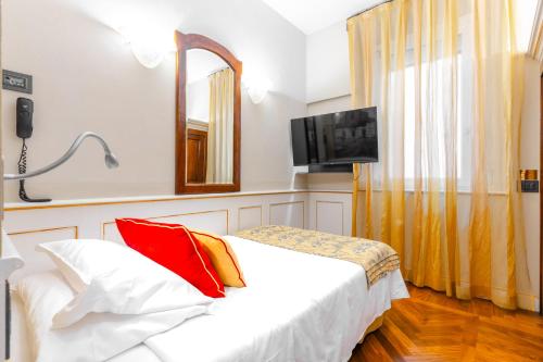 Art Hotel Commercianti photo 143