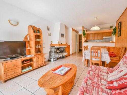 Appartement T3 au Centre de Morzine, Proche Pistes, Balcon Exposé Sud, Parking et Casier à Skis