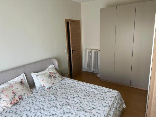 appartement de luxe à 5 minutes de la promenade des anglais, vu sur mer , proche de toutes les commodités