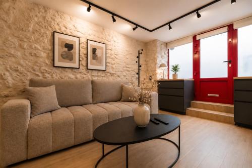 Charming Apartment in Montmartre