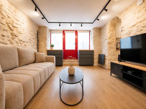 Charming Apartment in Montmartre