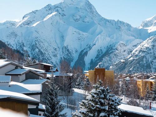 Studio idéal pour 4, au pied des pistes avec grande terrasse