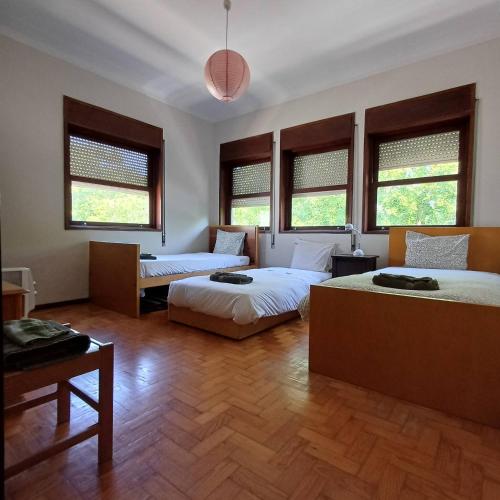Spacious Family Apartment in Bom Sucesso Free Park