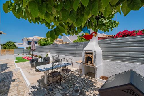 Villa Sousa by Dreamplaces