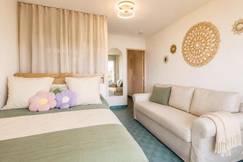 Cozy air-conditioned studio with parking 1 min beach