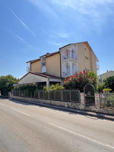 Villa Dora