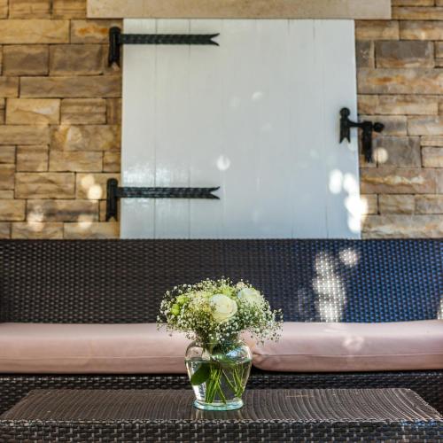 Illustrious Brac Villa 6 Bedrooms Villa Bol Waterfront Private Pool