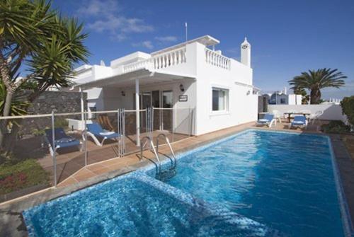 Lovely Los Mojones Villa Casa Jasmine Heated Pool Short Walk To Beach