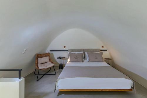 Luxurious Santorini Masionette Villa 1 Bedroom Astounding Caldera Sea Views