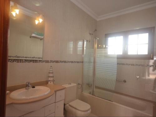 Awesome Puerto Del Carmen Villa 3 Bedrooms Villa Tacataca Pool Table