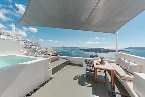 Luxurious Santorini Penthouse Villa 1 Bedroom Magical Caldera Sea Views
