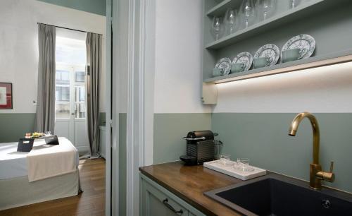 Beautiful Athens Apartment 1 Bedroom Apartment Gildarts Furnished Balcony