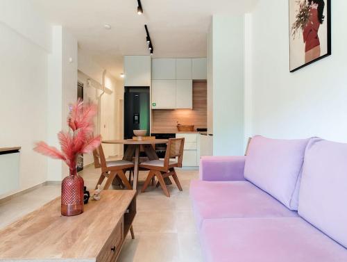 Soft & Fresh Flat in Glyfada Center