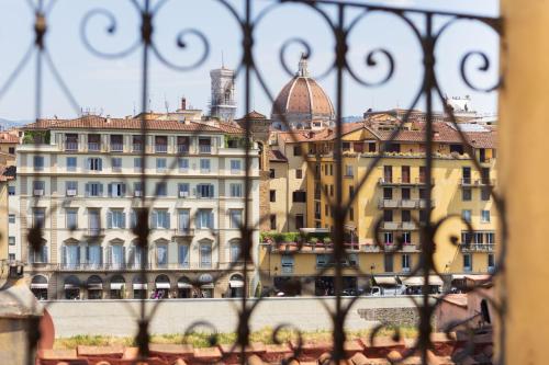 Top of Barbadori Tower River View Apartment by Ponte Vecchio