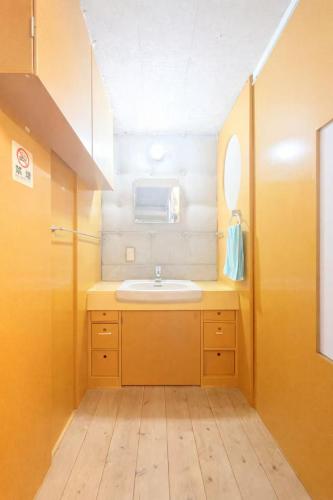 Ikebukuro sta. 10mins walk. Rough style 88㎡ House