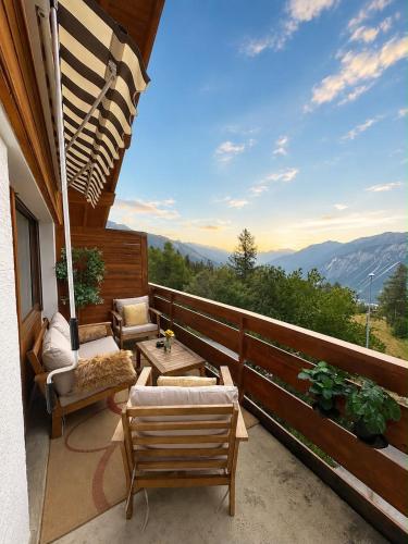 Duplex loft, south-facing terrace, parking