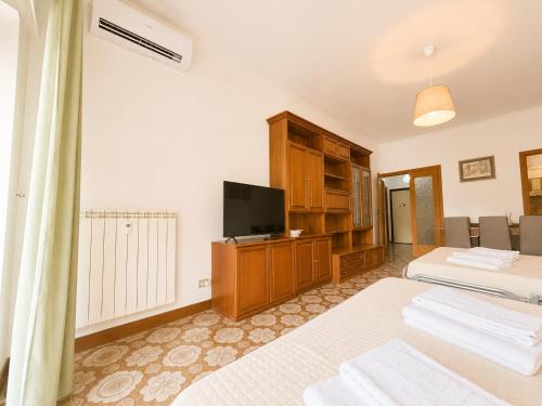 San Pietro Family Big Apartment - 5 min Vatican Train Station