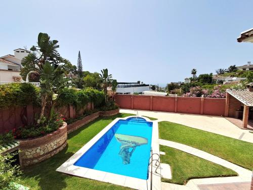 6 Bedroom Villa with Private Pool Games Room