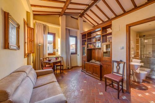 Boutique Hotel In Piazza Della Signoria