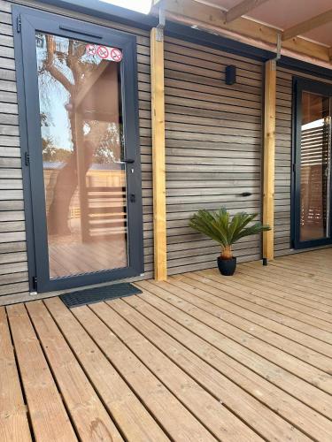 Mobil'home " bonaparte " camping les chenes