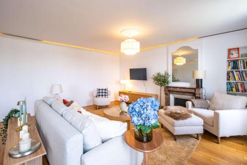 Luxury Apartment in Le Marais 120m2