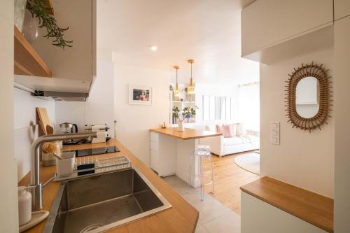 Cozy Renovated Apartment Heart of Paris