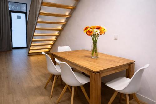 Roig Arena Suite Garden photo 47