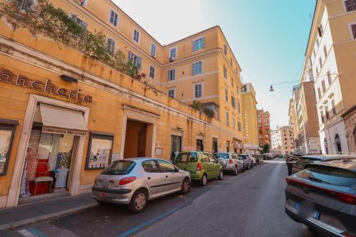 Your Roman Home in Charming Testaccio