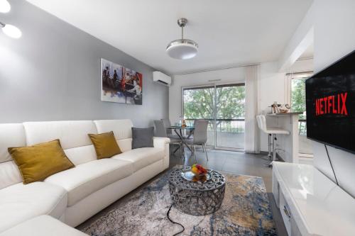 Bright One Bedroom Apartment in Cannes - 2394