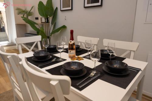time4staying 2 SZ mit Terrasse nahe Kudamm, ICC & Zoo photo 46