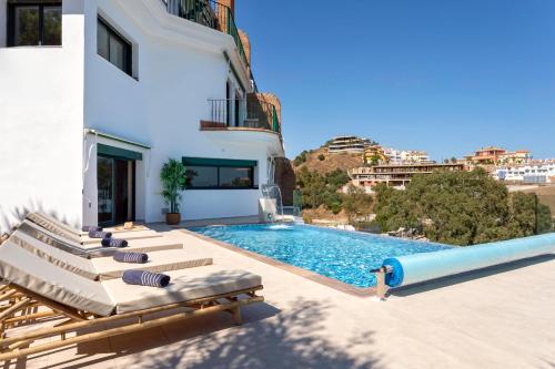 Luxury villa with sea views - heated pool - Jacuzzi