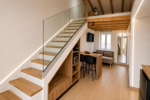 SAS luxury homes