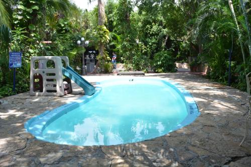 Swimmingpoolen hos eller tæt på Hotel La Hacienda