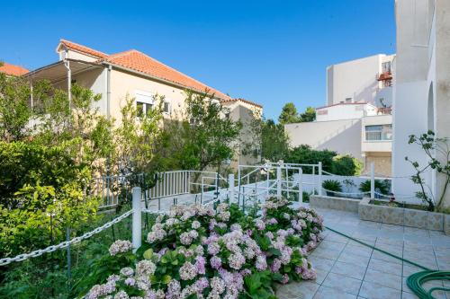 Apartments by the sea Baska Voda, Makarska - 2756