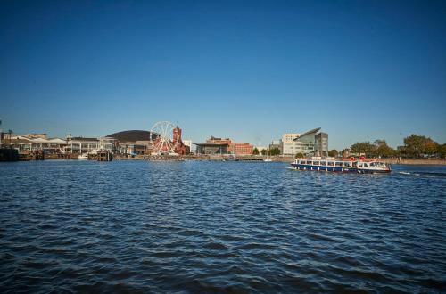 Staybridge Suites - Cardiff by IHG photo 91